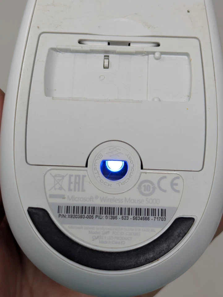 Microsoft Wireless Mouse  5000 1387  Laser 5-Button WITH DONGLE Tested - Image 2 of 4