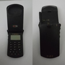 MOTOROLA STARTAC NO GSM CELL PHONE