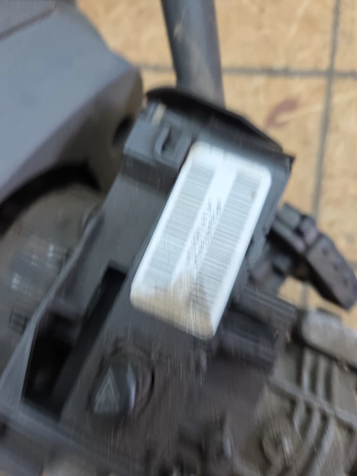 Dodge Ram 2006 fabricante original Mopar Cummins Str columna 5,9 Lho MT 5057267 P05057267AD Foto 4 de 4