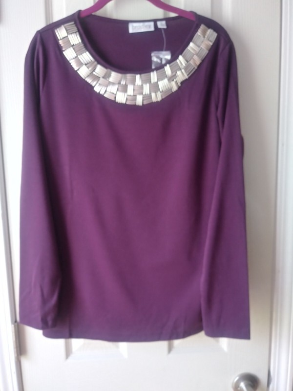 BRADLEY  LONG SLEEVE  TOP PURPLE SIZE MEDIUM  NWT