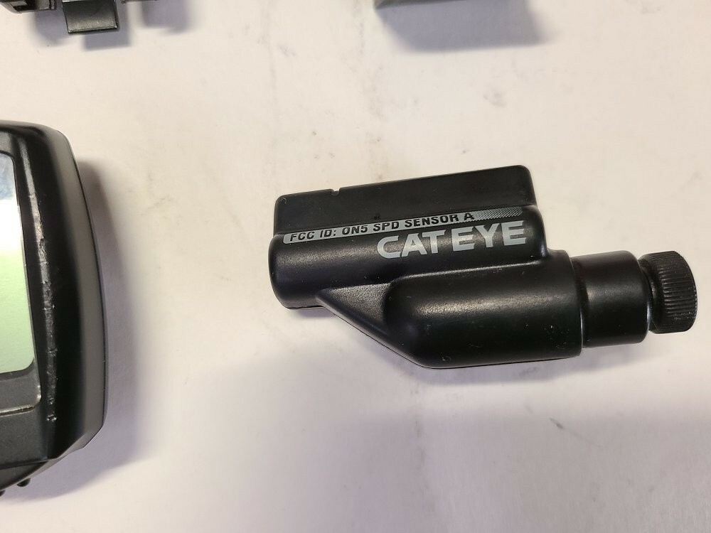 Cateye Vectra Wireless CC-VT100W Cycle Bike Computer 