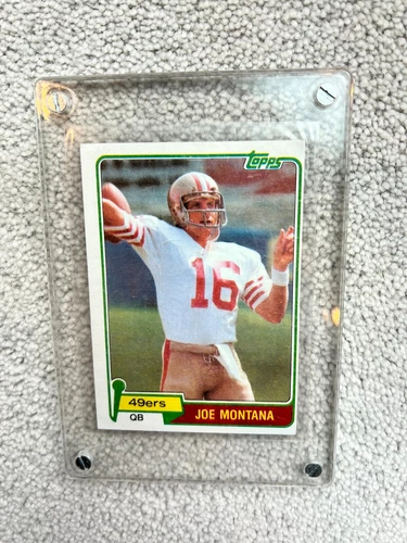 1981 Topps  #216 Joe Montana (RC) Football Card, San Francisco 49ers - Mint
