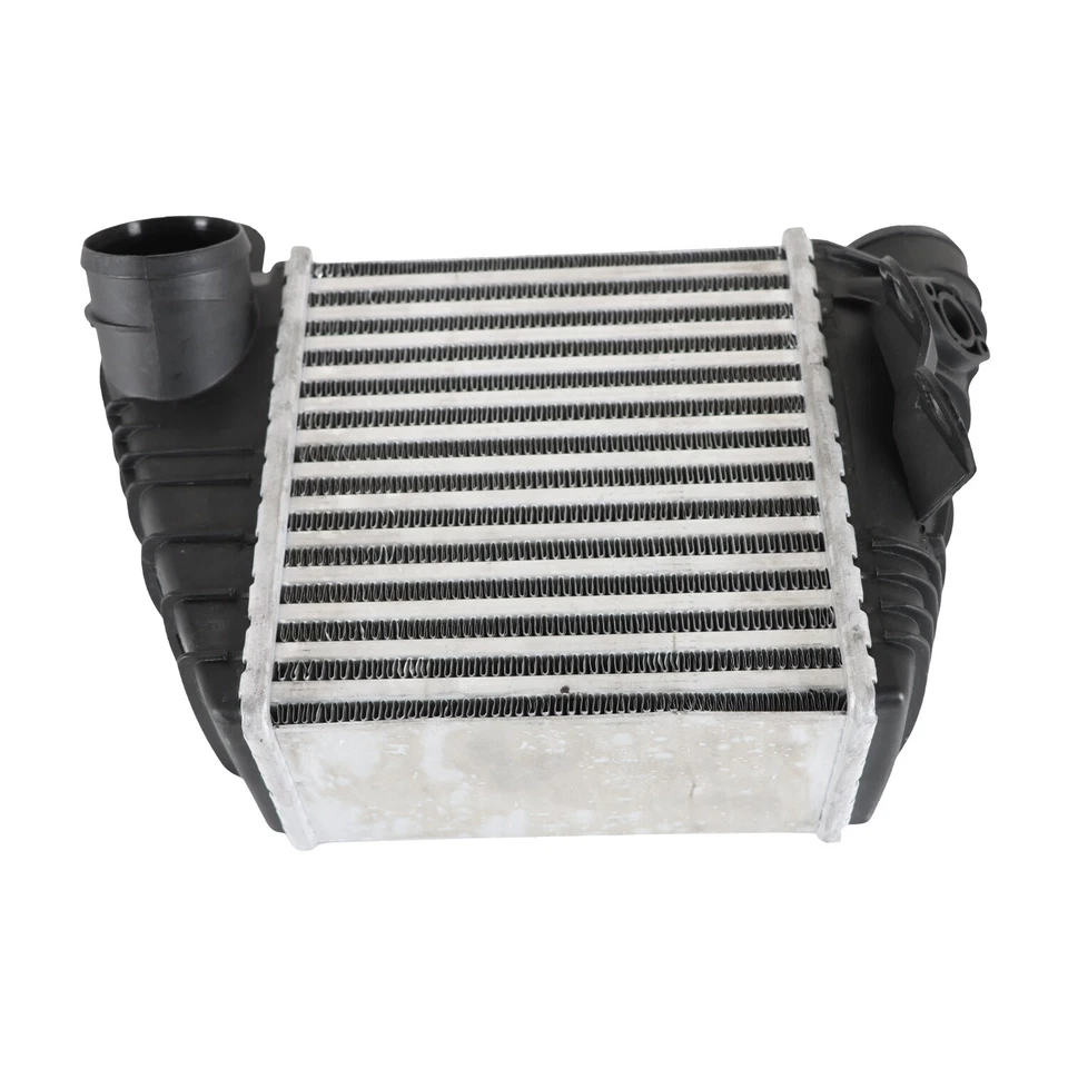 Intercooler For 2003-2006 Golf/Jetta TDI 1.9L Turbo 2D/4D Sedan/Wagon 1J0145803T Foto 2 de 4