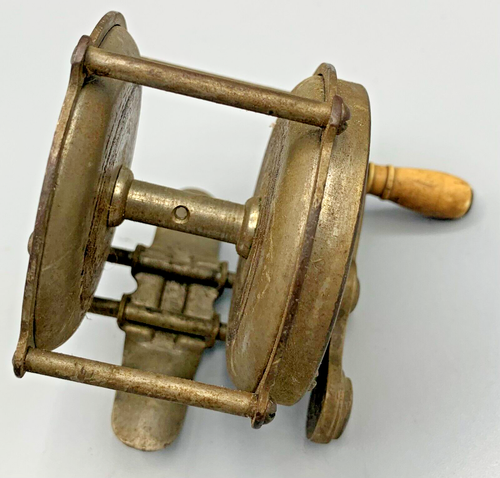 Atlas 100 Vintage Fishing Reel - Picture 4 of 4