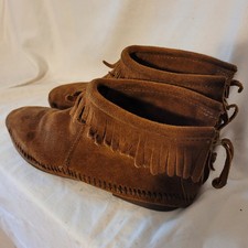 Women's Boots Shoes Moccasin Brown Suede Leather Size 9, Unused