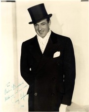 ACADEMY AWARD ACTOR Gary Cooper autograph, oversize vintage studio photograph si