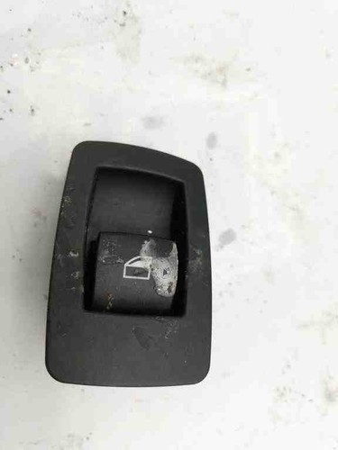 BMW X3 E83 Schalter für Fensterheber hinten rechts 15939948 2.00 31769880