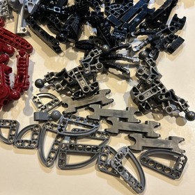Bionicle Titan Warrior VEZON & FENRAKK 8764 - Only Missing Cape