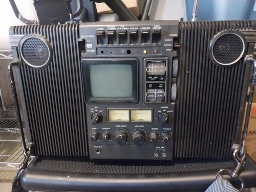 Reduced- RARE Vintage SANYO MT4200 Boombox Stereo Radio Cassette/TV.  LIMITED.
