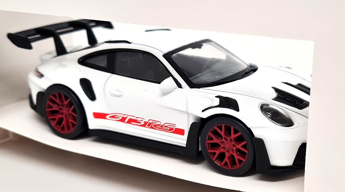 Norev 1/43 Porsche 911 GT3 RS 2022 White / Red Diecast Scale Model Car