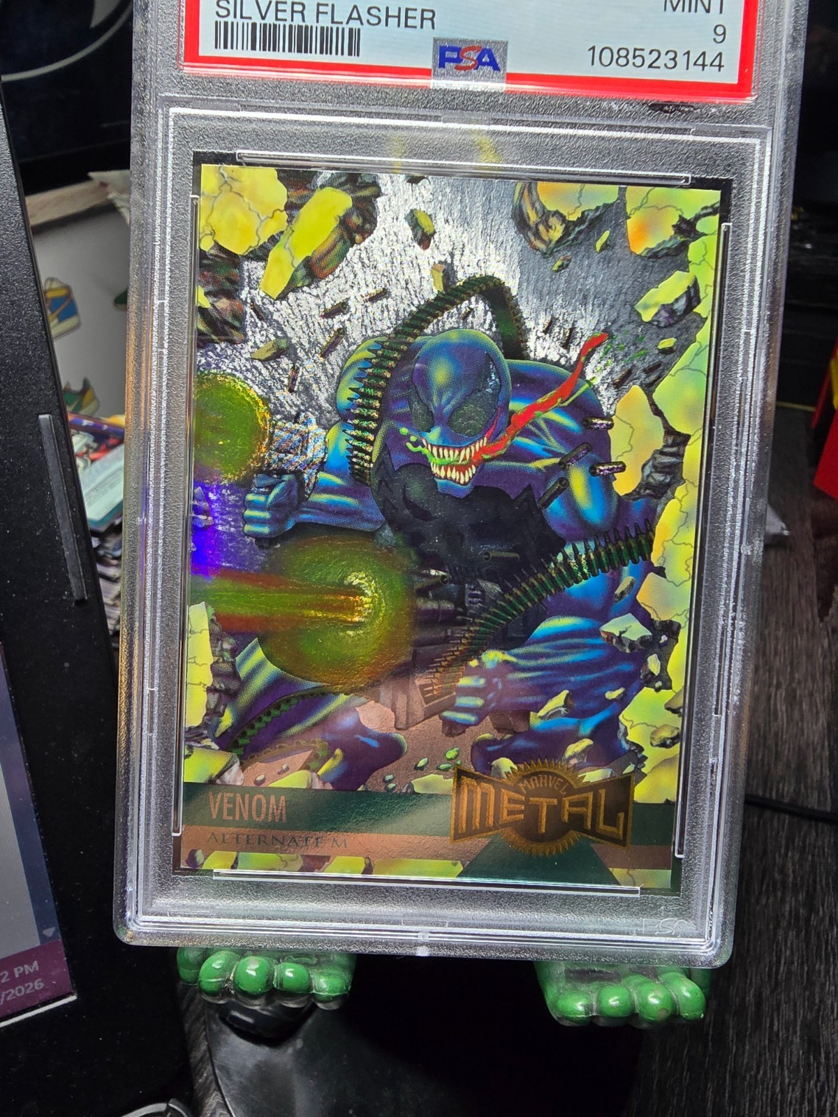 1995 Venom Marvel Metal Silver Flasher Alternate M #136 PSA 9 Mnt Pop 12 4Higher view 3