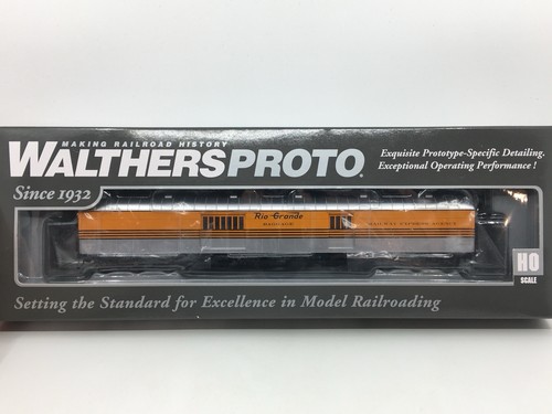 HO Walthers 920-17361 Rio Grande 70’ ACF techo arqueado equipaje coche de pasajeros D&RGW | Condition: Used