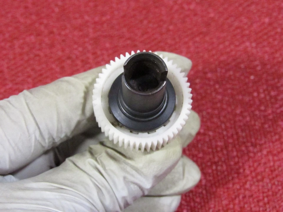 Vintage Losi XXX Buggy Ball Differential  W/ New White Diff Gear XXXT. #1149 - Image 4 of 4