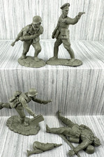 Conte Collectibles WWII Lot Of 4 Poses German Toy Soldiers 54mm