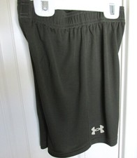NEW NWOT BOYS UNDER ARMOUR UA LIGHTWEIGHT MESH SHORTS SIZE 6 BAROQUE GREEN