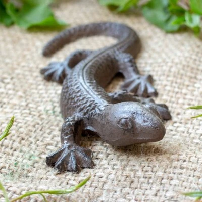 ANTIKAS Hübscher Gecko Eidechse als Dekoration, Salamander aus Gusseisen, antikbraun