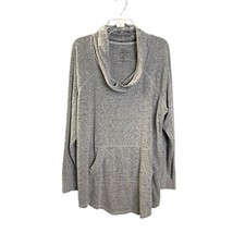 Torrid Super Soft Plus Size Light Gray Hoodie Size 2 Pullover Kangaroo Pocket