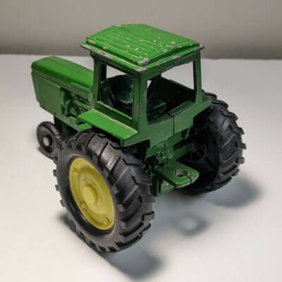 ヴィンテージJohn Deere 1/32❣️トラクター ミニカー Vintage Ertl John Deere 1/32 Diecast/Plastic Covered Cab Tractor