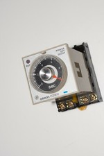 Omron H3BH Power Off Delay 0-10 seconds, 8 pin with socket, tested, 6-m warranty