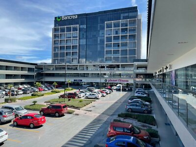 Locales en Venta en Plaza Santa Isabel, Saltillo, Coahuila, 123.94 m2