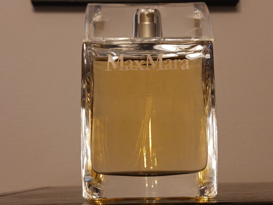 Max Mara por Max Mara 3 oz / 90 ml eau de parfum spray   Foto 2 de 4