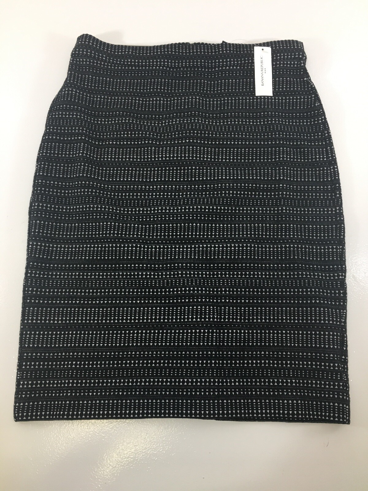 Foto 1 di 9