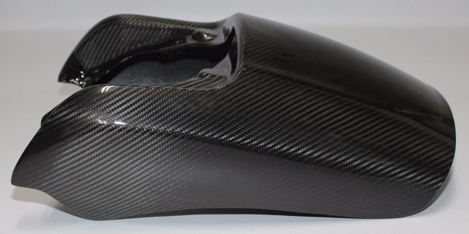 Harley-Davidson VRSCF V-Rod Muscle 2009-2017 carenado trasero trasero 100 % fibra de carbono Foto 3 de 4