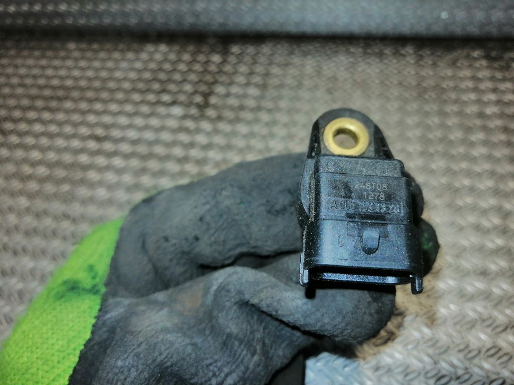 48772 MERCEDES BENZ CLK 270 CDI W209 Exhaust Gas Pressure Sensor 