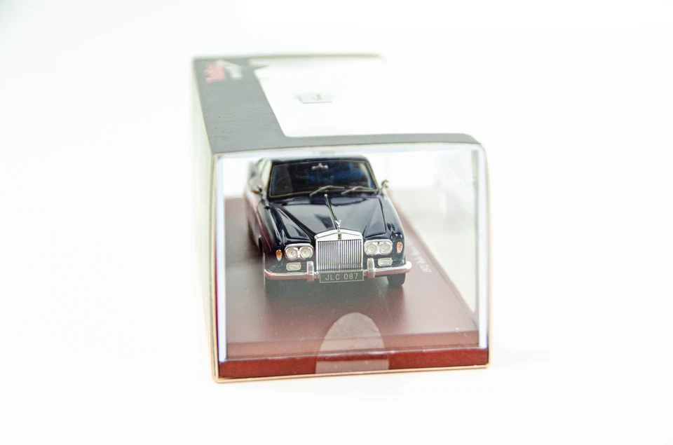 TrueScale Miniatures 1/43 1972 Rolls Royce Corniche Coupe Blue Diecast Model Car - Image 4 of 4