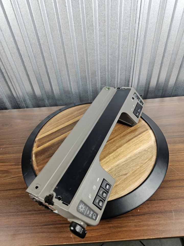 OEM 1995-1997 Jaguar XJ6 4,0 L FARO CONTROL CRUCERO INTERRUPTOR TABLERO Foto 2 de 4