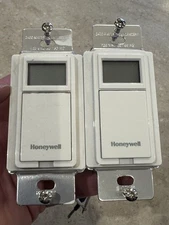 Lot of 2 Honeywell 7 Day Programmable Switch Timer RPLS730B