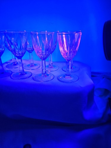 Vintage Manganese Crystal Patterned Sherry Glasses Set of 8 – UV Reactive Glow - Picture 6 of 9