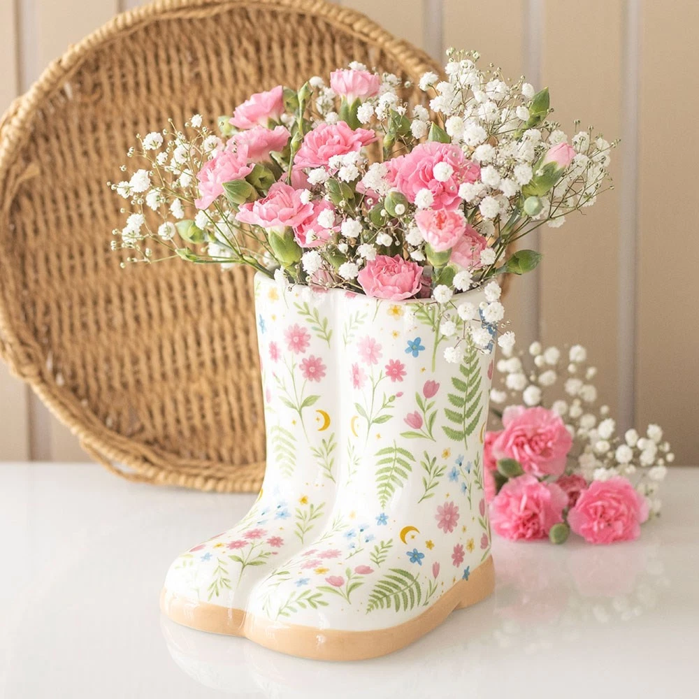 Welly Boot Shaped Vase Ceramic Flower Plant Holder 3D Luna Bloom White Gift
Opens in a new window or