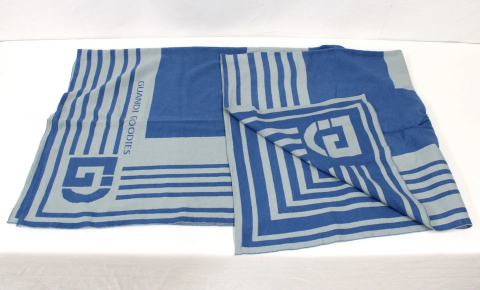 Soft Warm Cozy Knitted Wool Polyester Blend Knit Throw Blanket Blue Grey 51"x63" - Image 3 of 4