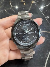 CASIO OCEANUS OCW-T1010 Radio-Controlled Solar Titanium Men Watch