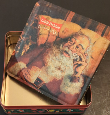 Little Debbie 2000 Christmas Santa Holiday Pretzels Collectible Tin Box w/ Lid