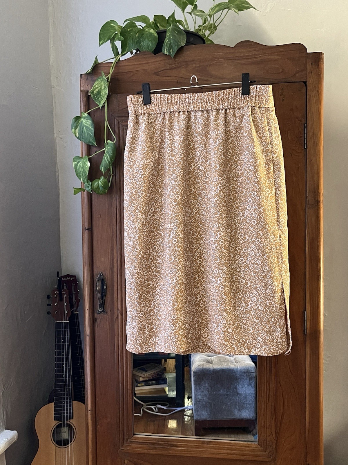 J Crew Peach Floral Pull-on Midi Skirt (size M). New with tags!