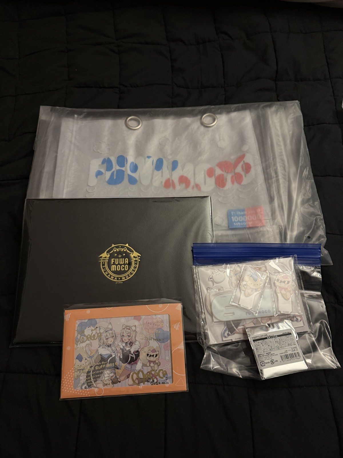 Hololive fuwamoco 1 million fan celebration limited edition merchandise set