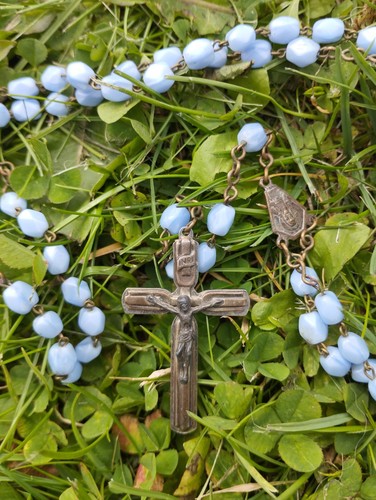 BEAUTIFUL CATHOLIC ROSARY WITH CRUCIFIX, BLUE BEADS. FATIMA - Picture 9 of 24