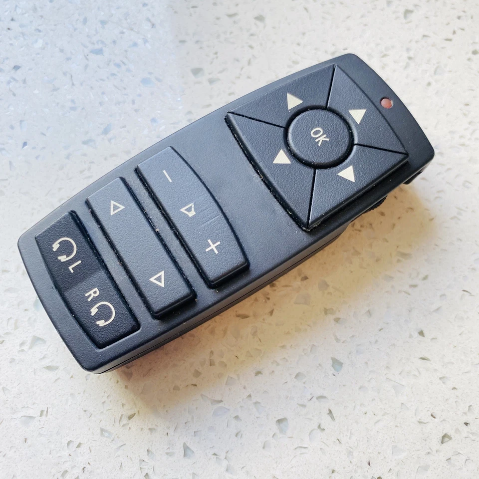 OEM 2007 - 2013 BMW X5 X6 REAR DVD ENTERTAINMENT REMOTE CONTROL P/N 6 921 553 - Image 4 of 4