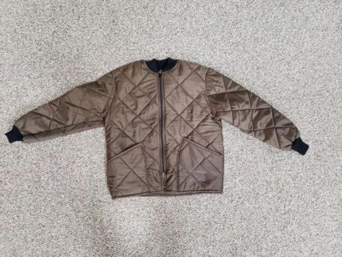 Vintage Men's L  Quilted Insulated Jacket- Hunting / Fishing / Cool Weather