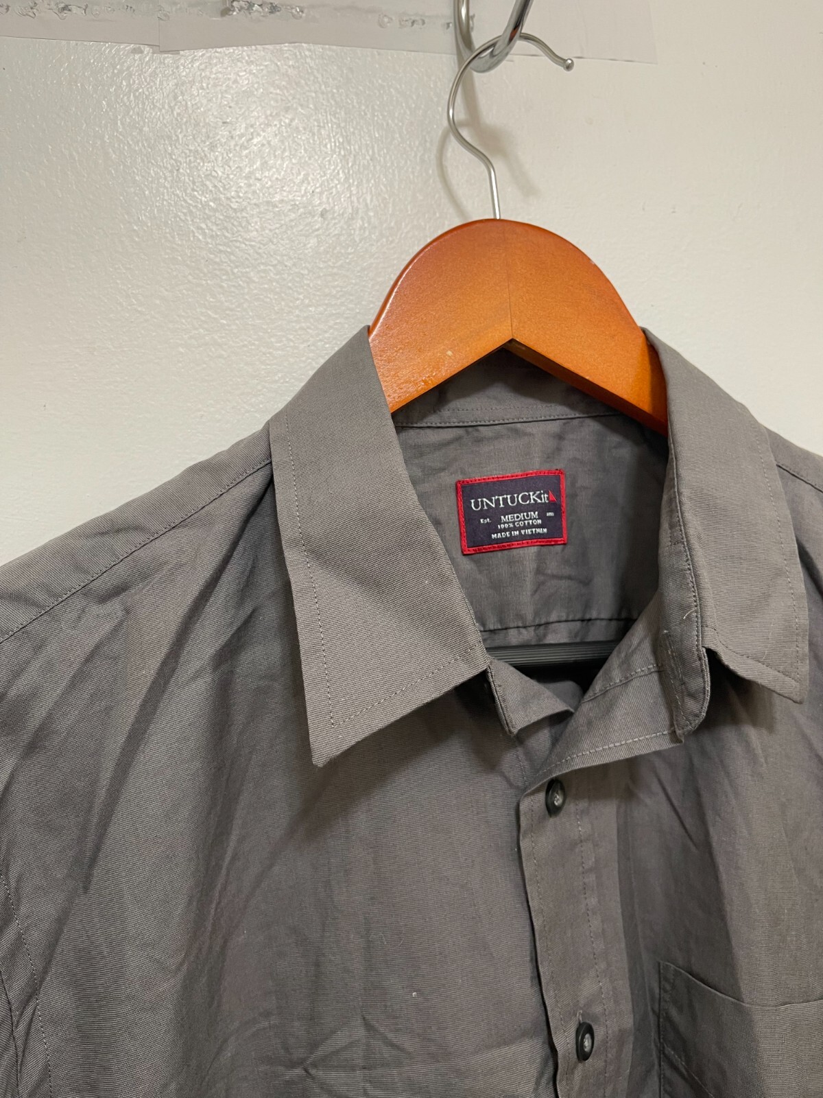UNTUCKit Solid Charcoal Grey Cotton button up Shi… - image 2