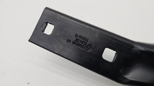 2011-2016 BMW F10 528i 535i 550Xi Slam Panel Frame Upper Part Lock Carrier OEM - Picture 11 of 11