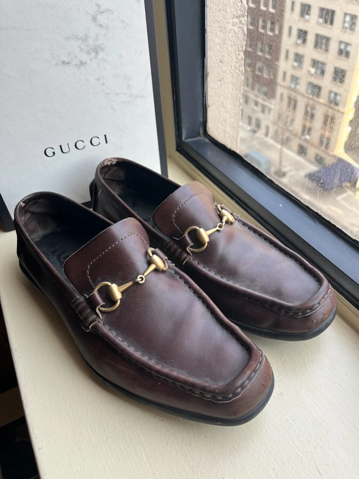 Mocasines de conducción Gucci de cuero marrón oscuro dorado Horsebit EE. UU. 8 101133 Foto 4 de 4