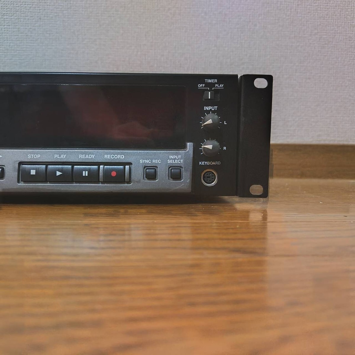 Tascam CD-RW900SL CD Recorder/Player 24-bit A/D and D/A converters