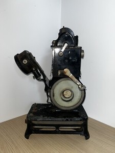 Projecteur Pathé Baby 1er Modèle – Années 1920 Avec Accessoires – Obturateur Fonctionnel