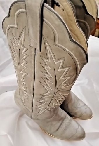 Jeez Lady's Boots Size 8.5 Med Silver Gray American Made Classic Gold Accents - Picture 9 of 14