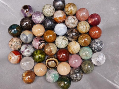 38 Edelsteinkugeln 7,80 € pro St.Kollektion aus Madagaskar 40 mm für Solitärspie - 第 1/9 張圖片