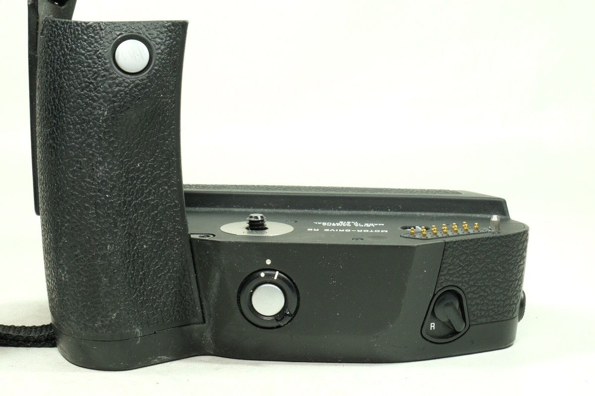 Leica MD-R8 Motor Drive with charger | eBay Leica MD-R8 Motor Drive with charger | eBay