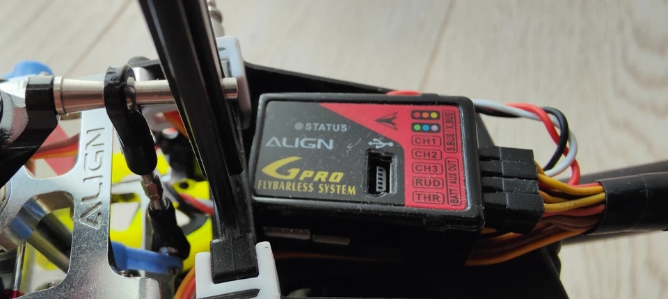 Align Trex 470L Dominator NUOVO (mai volato) completo + motore/ESC/servi (digi) - Immagine 4 di 4